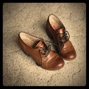 Brown Leather Rock and Candy block heel